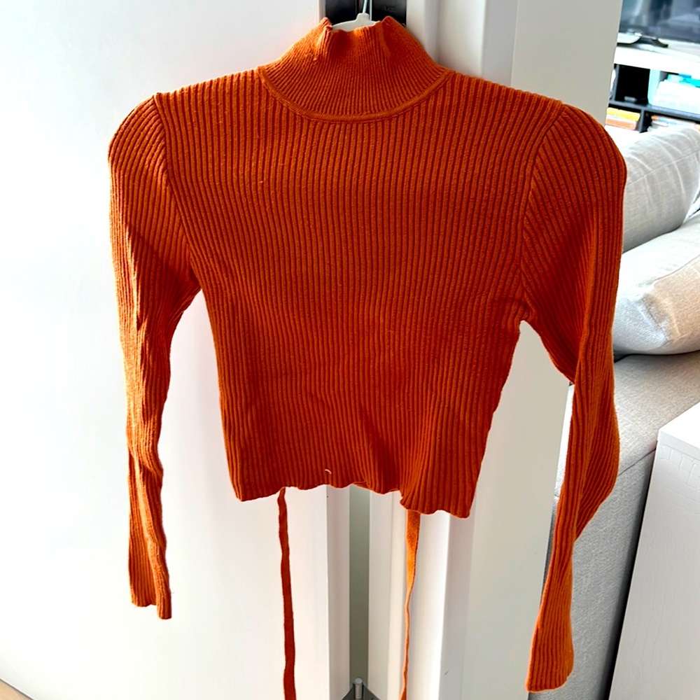 Zara knit Turku with backless detailing, size L
